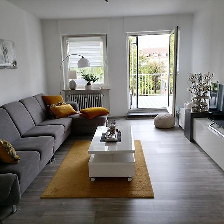 Premium Ferienwohnung "Christine ", Zentrale Ruhige Stadtlage 100 Qm Ebenerdige Dusche Terasse Kaminofen Zweibruecken Exterior photo